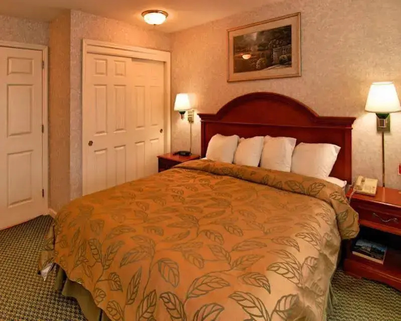 photo 1 of Ramada Limited San Francisco Airport West San Brun