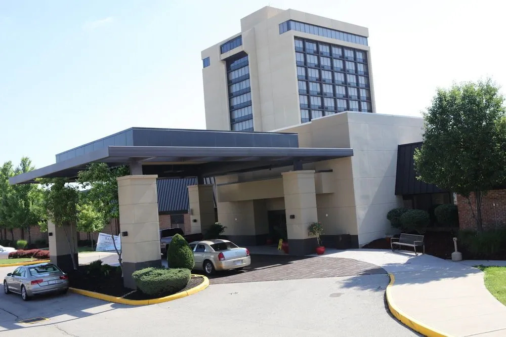 photo 1 of Ramada Plaza Cincinnati Sharonville