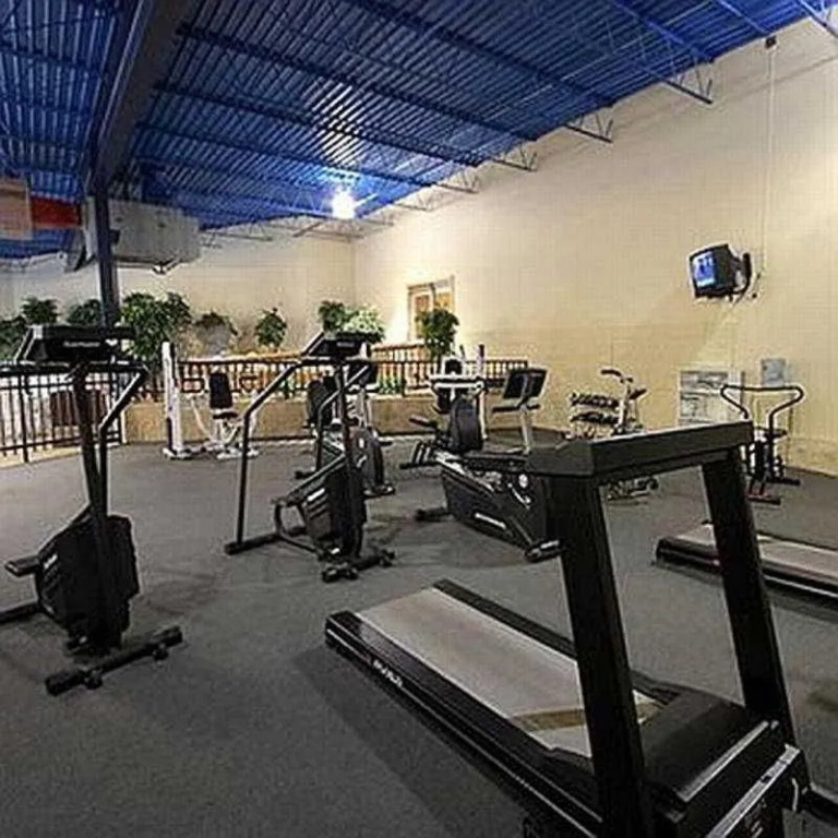 photo 1 of Radisson Hotel Milwaukee Airport