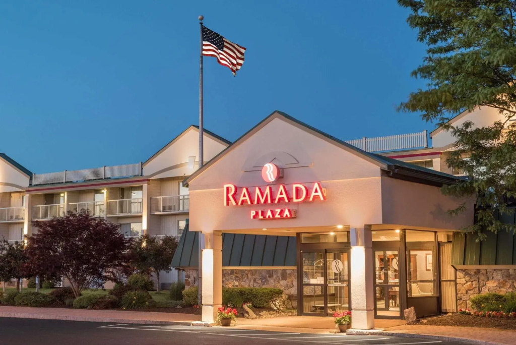 photo 1 of Ramada Plaza Portland