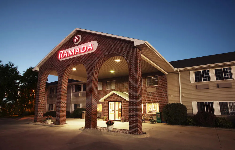 photo 1 of Ramada Spirit Lake/okoboji
