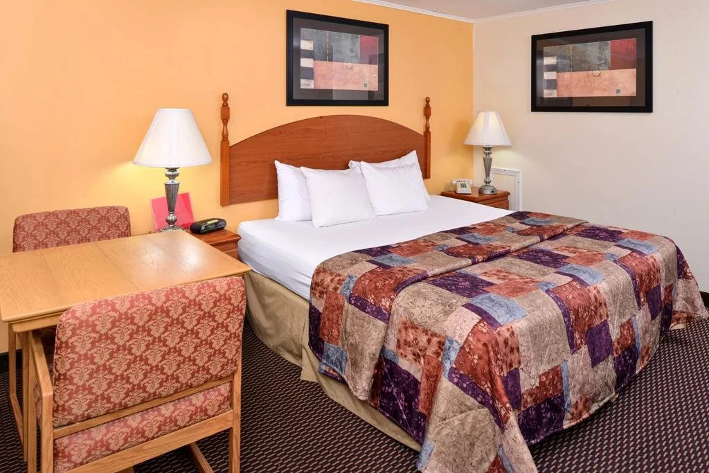 photo 1 of Red Carpet Inn Ronks