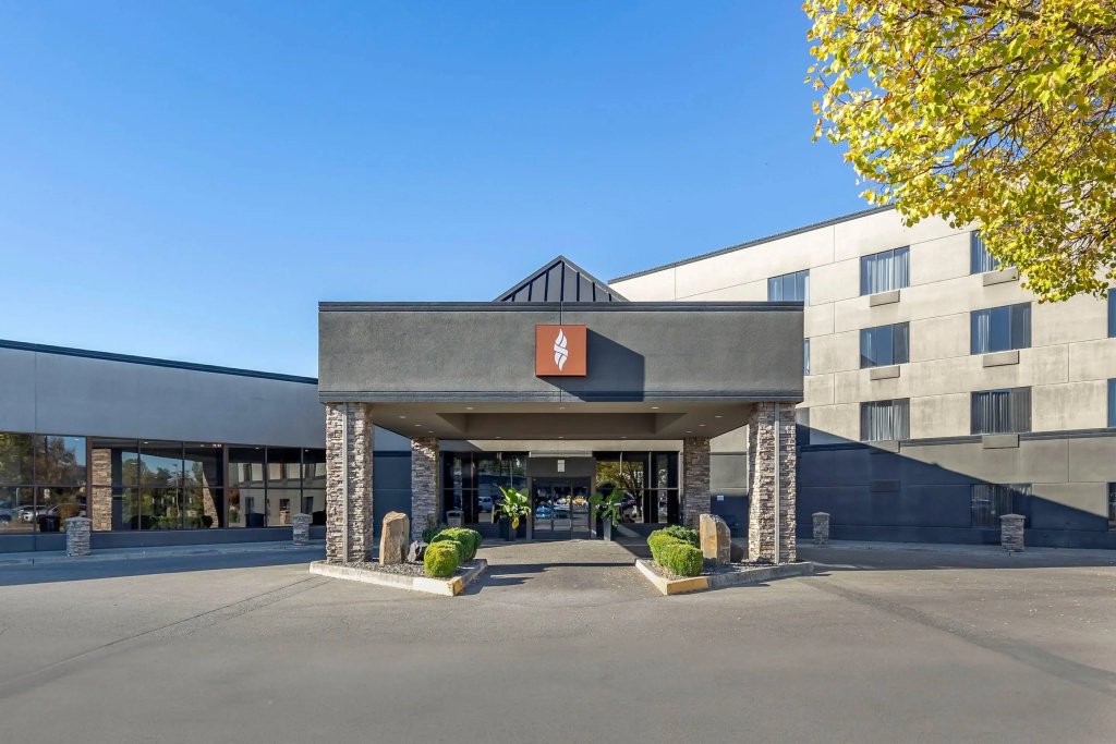photo 1 of Hells Canyon Grand Hotel, an Ascend Collection Hotel