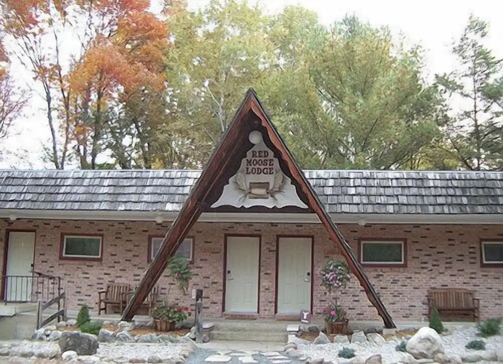 photo 1 of Red Moose Lodge