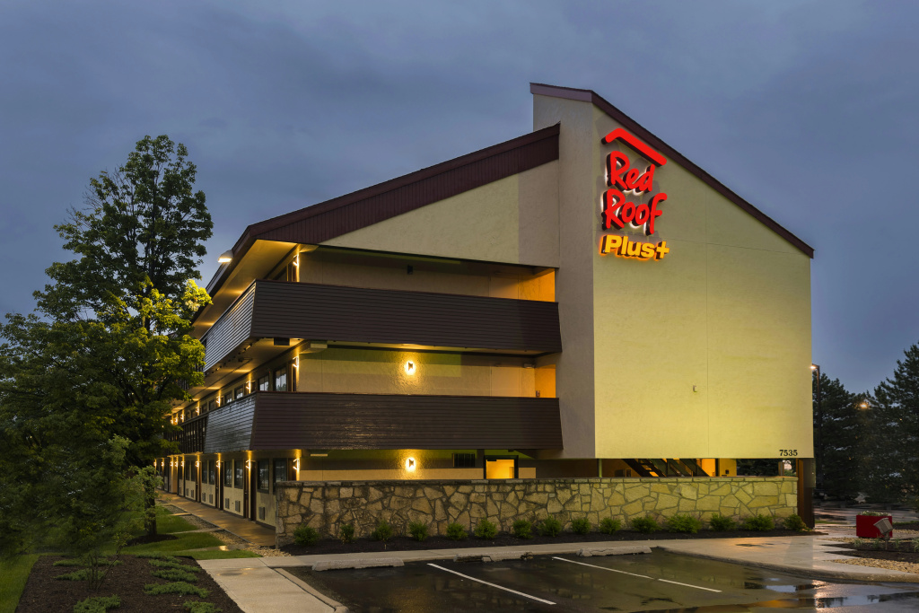 photo 1 of Red Roof Inn PLUS+ Chicago - Willowbrook