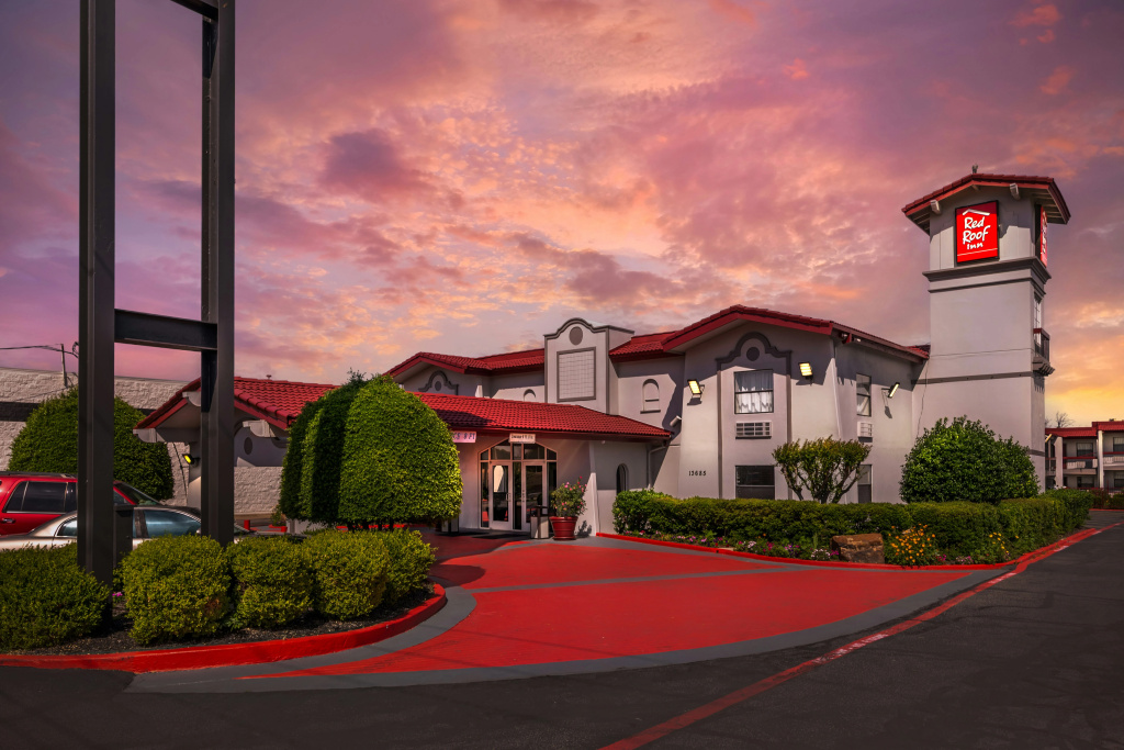 photo 1 of Red Roof Inn North Dallas - Park Central