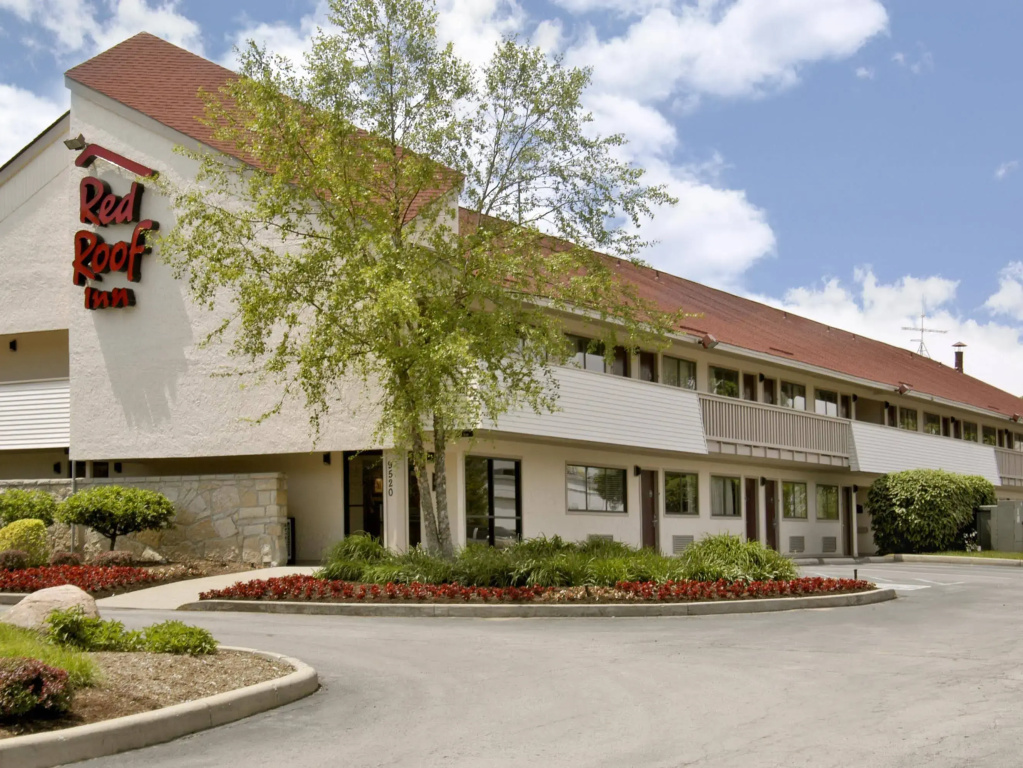 photo 1 of Red Roof Inn Indianapolis North - College Park