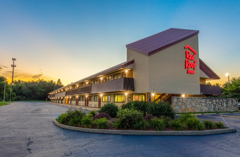 photo 1 of Red Roof Inn Kalamazoo East - Expo Center