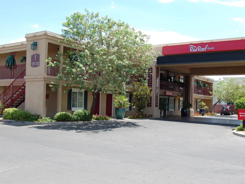photo 1 of Red Roof Inn Las Vegas