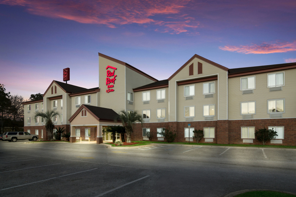 photo 1 of Red Roof Inn & Suites Pensacola East - Milton