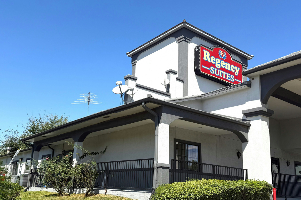 photo 1 of Hotel O Regency Suites Houston - IAH Beltway 8