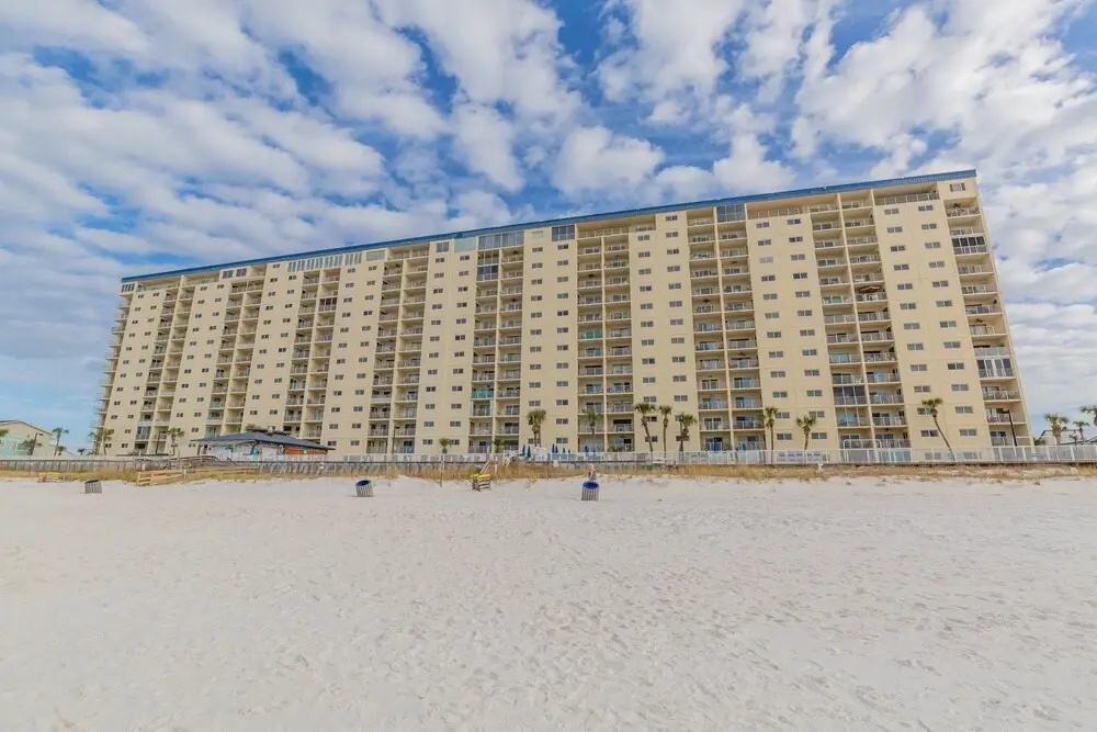 photo 1 of Regency Towers 714 2 Bedroom Condo by Redawning