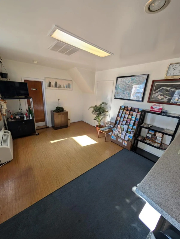 photo 1 of Relax Inn