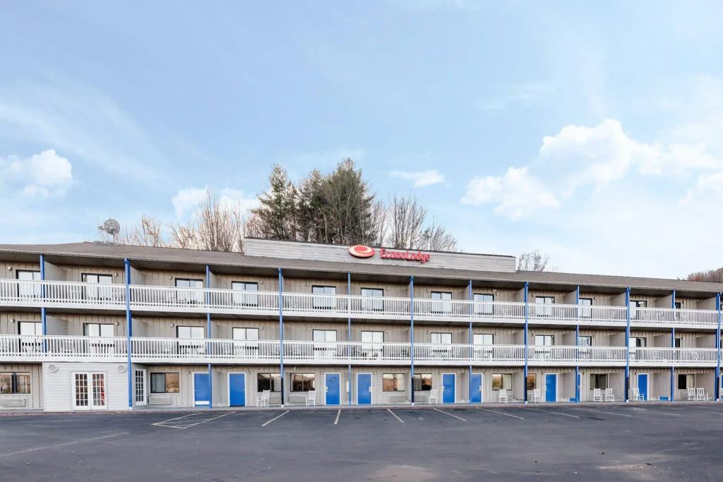 photo 1 of Econo Lodge Waynesville