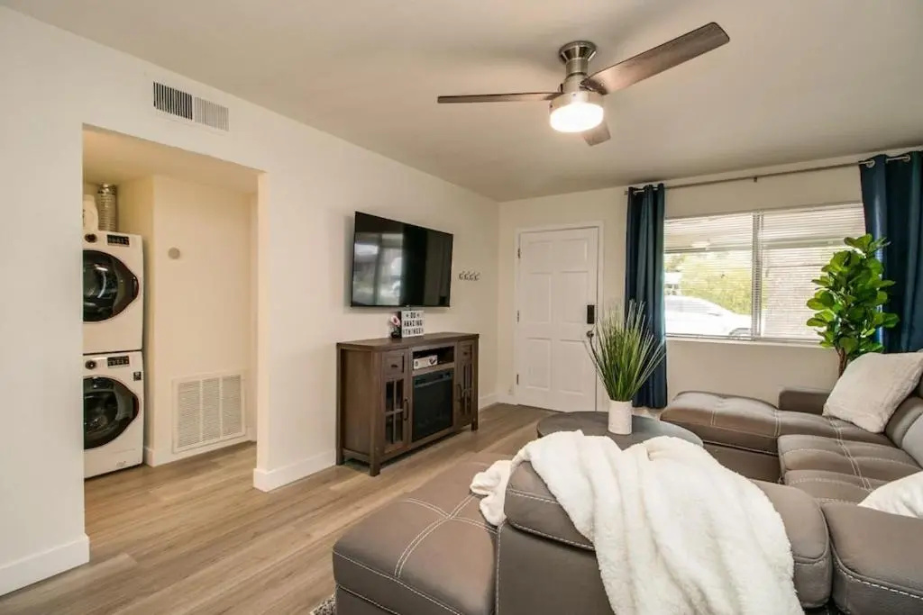 photo 1 of Remodeled 2 Bdrm w/ Yard in Old Town Scottsdale!