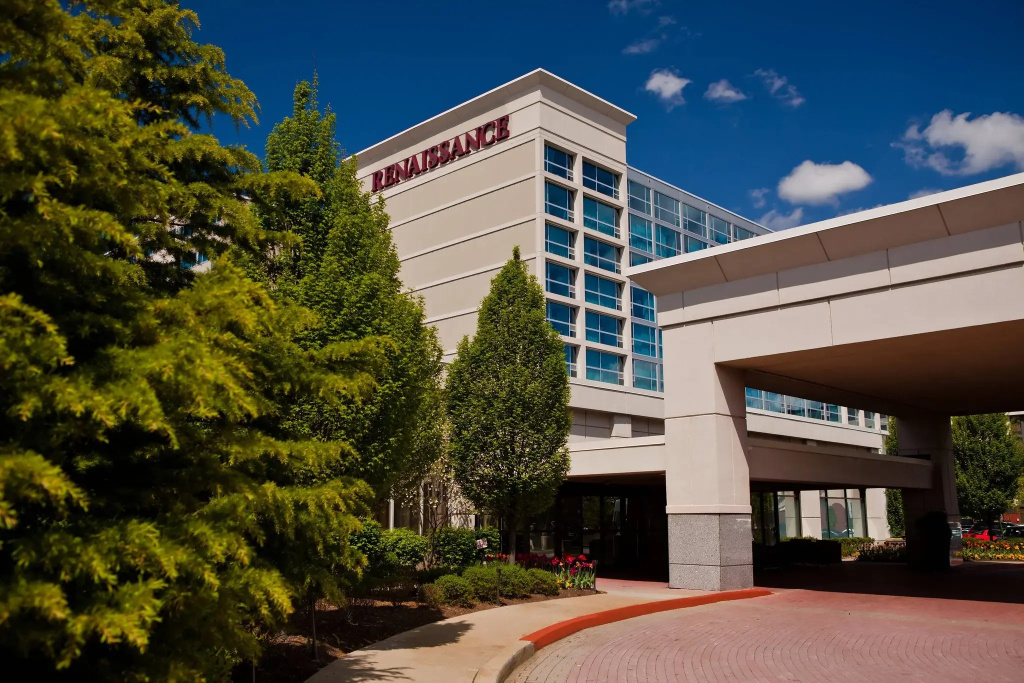 photo 1 of Renaissance Newark Airport Hotel
