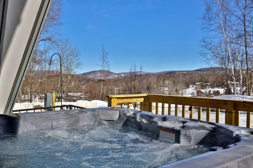 photo 1 of Rent An Inn! Takeover The Birch Ridge W/ Your Group. Mountain Lodge: 11 Rooms, Bar, Fireplace. 28ppl 11 Bedroom Home