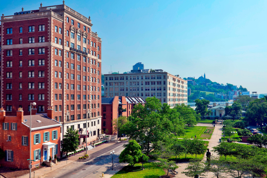 photo 1 of Residence Inn by Marriott Cincinnati Downtown/The Phelps