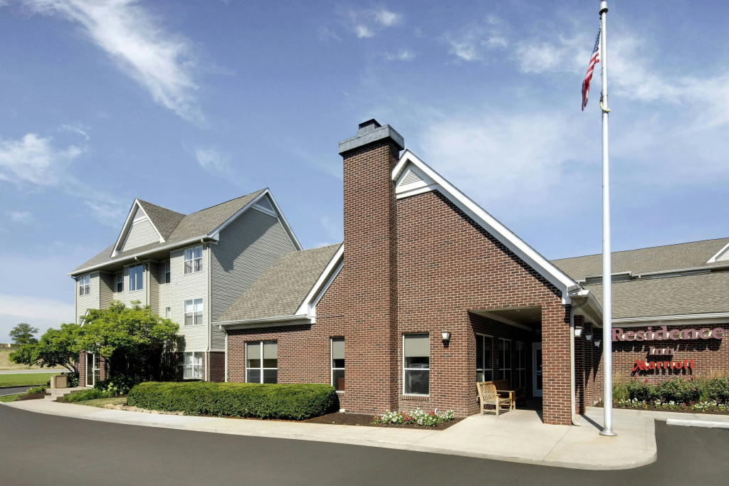 photo 1 of Residence Inn by Marriott Indianapolis Airport