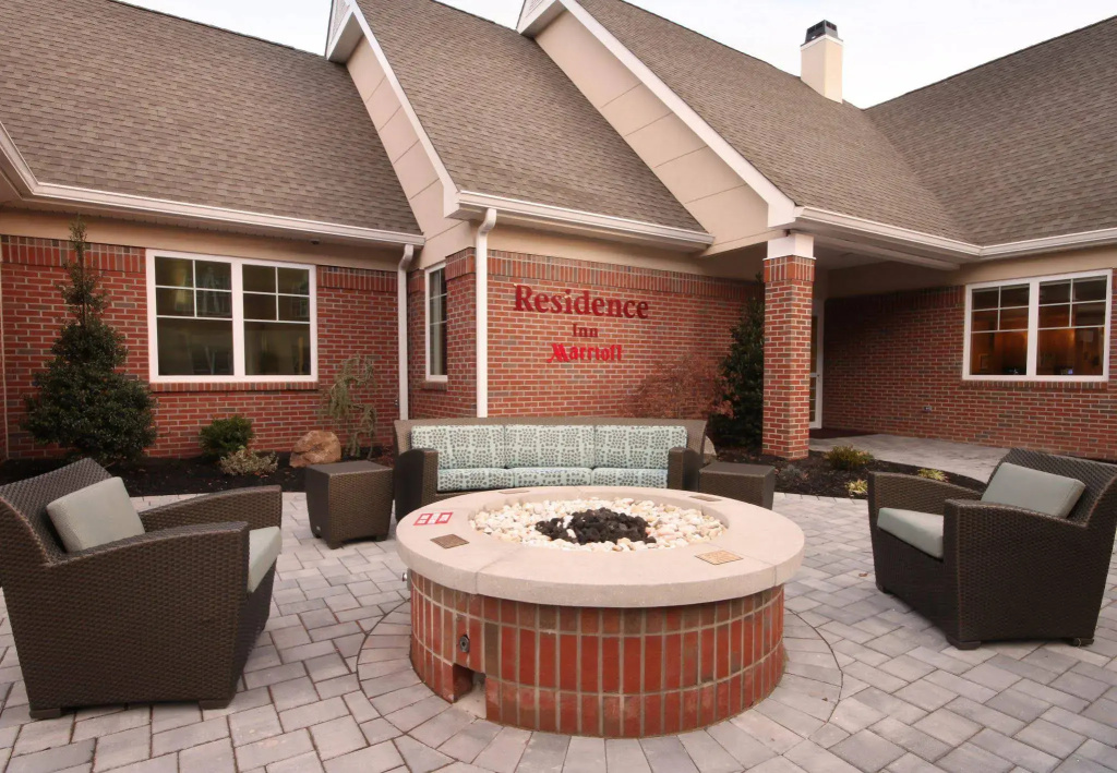 photo 1 of Residence Inn Woodbridge Edison/Raritan Center