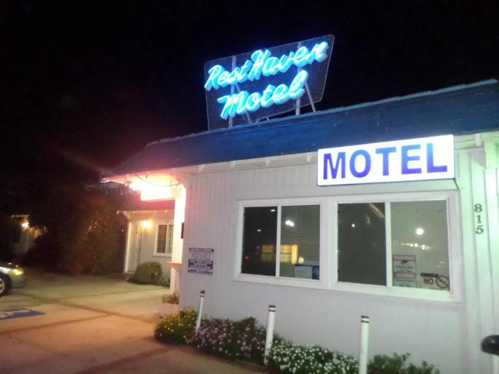 photo 1 of Rest Haven Motel