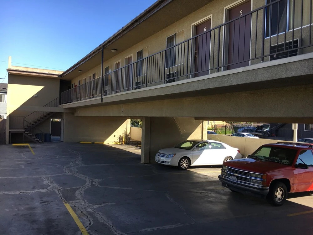 photo 1 of Rio Motor Palace Inn