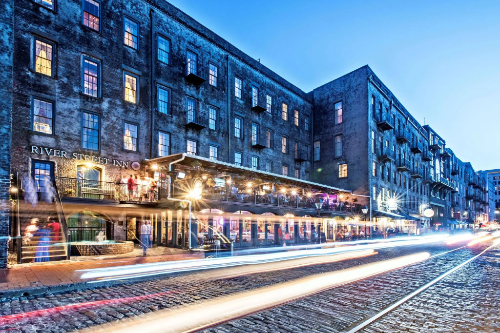 photo 1 of River Street Inn