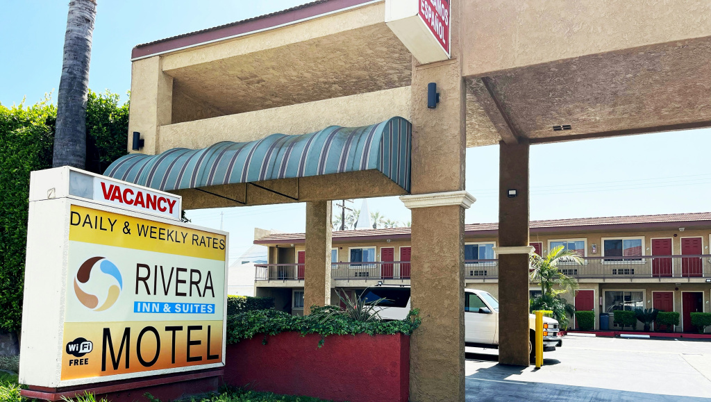photo 1 of Rivera Inn & Suites Motel Pico Rivera
