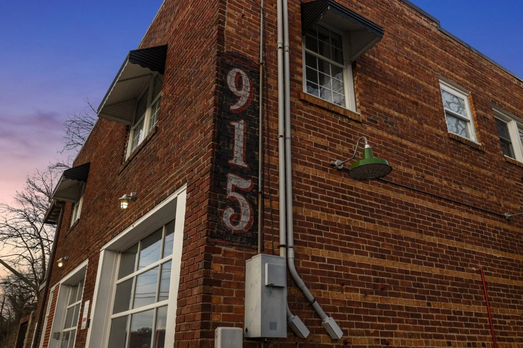 photo 1 of Riverside Trade Retreat Avantstay Industrial-chic, Near Downtown Asheville