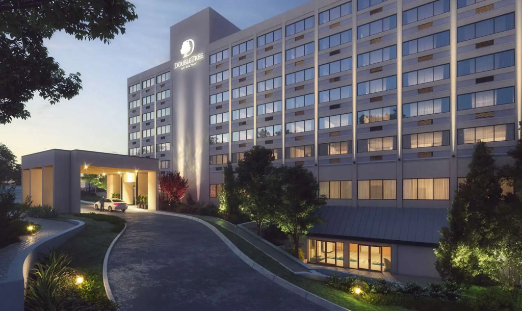 photo 1 of DoubleTree by Hilton Clarksville Riverview