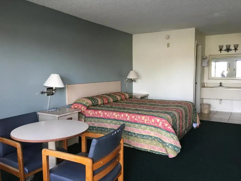 photo 1 of Riviera Motel