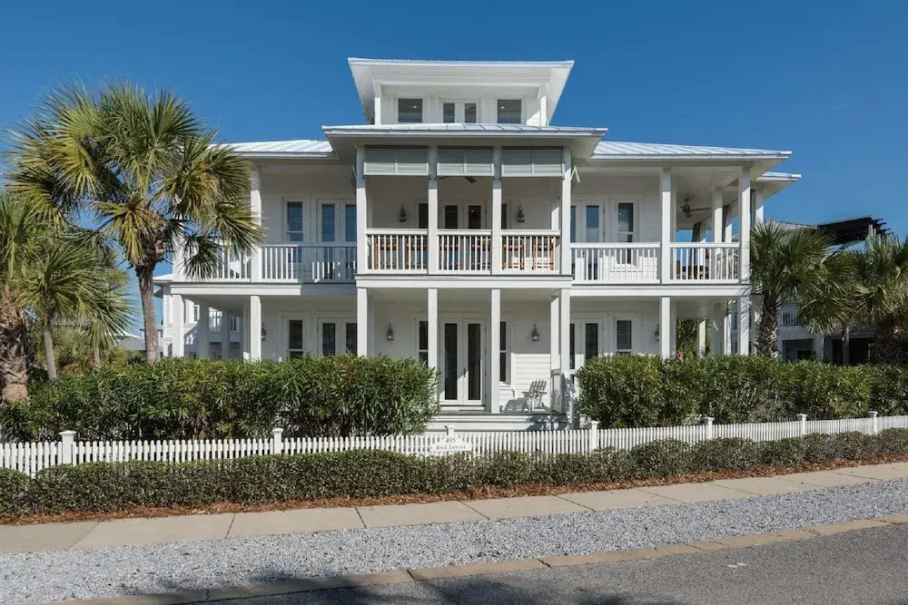 photo 1 of Rock Lobster 4 Bedroom Apartment