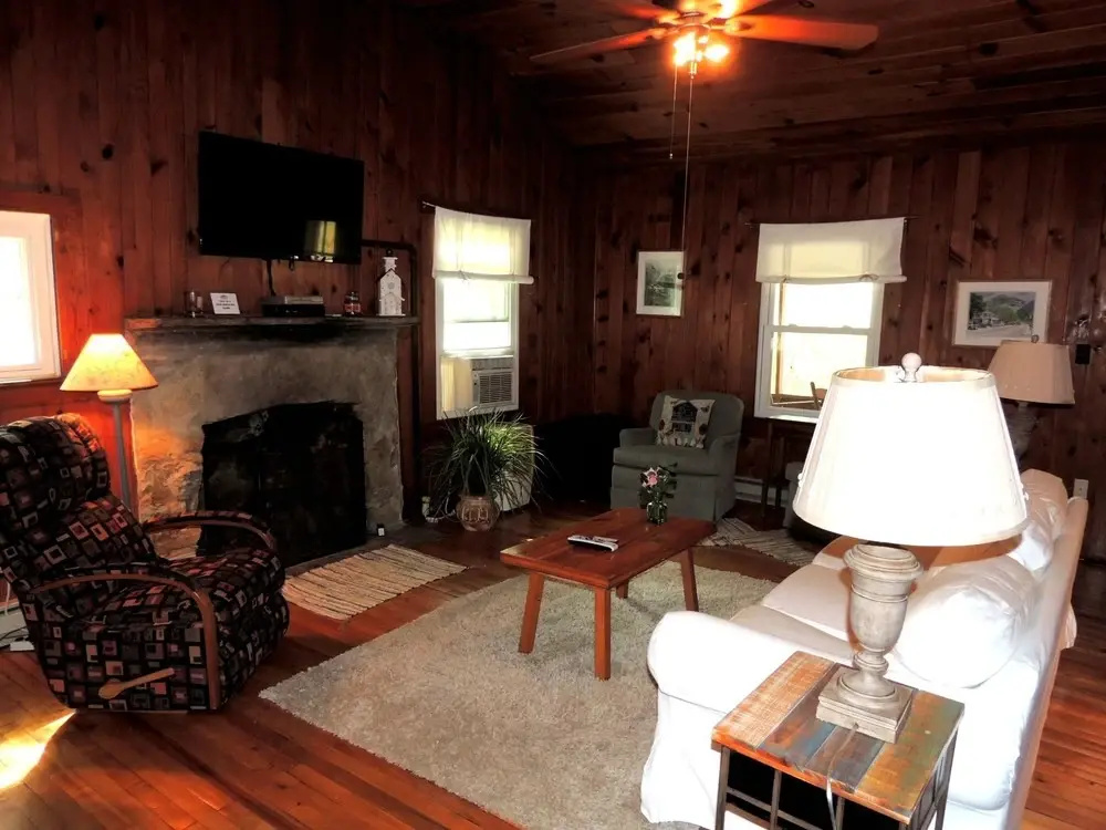 photo 1 of Rock View Cabin