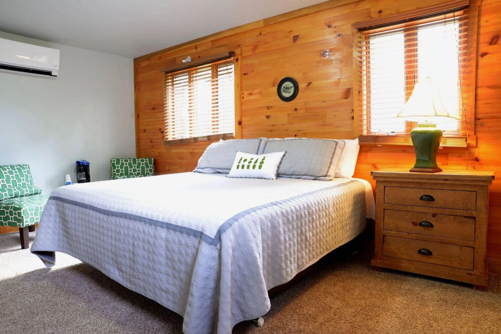 photo 1 of Rockfish Valley Inn