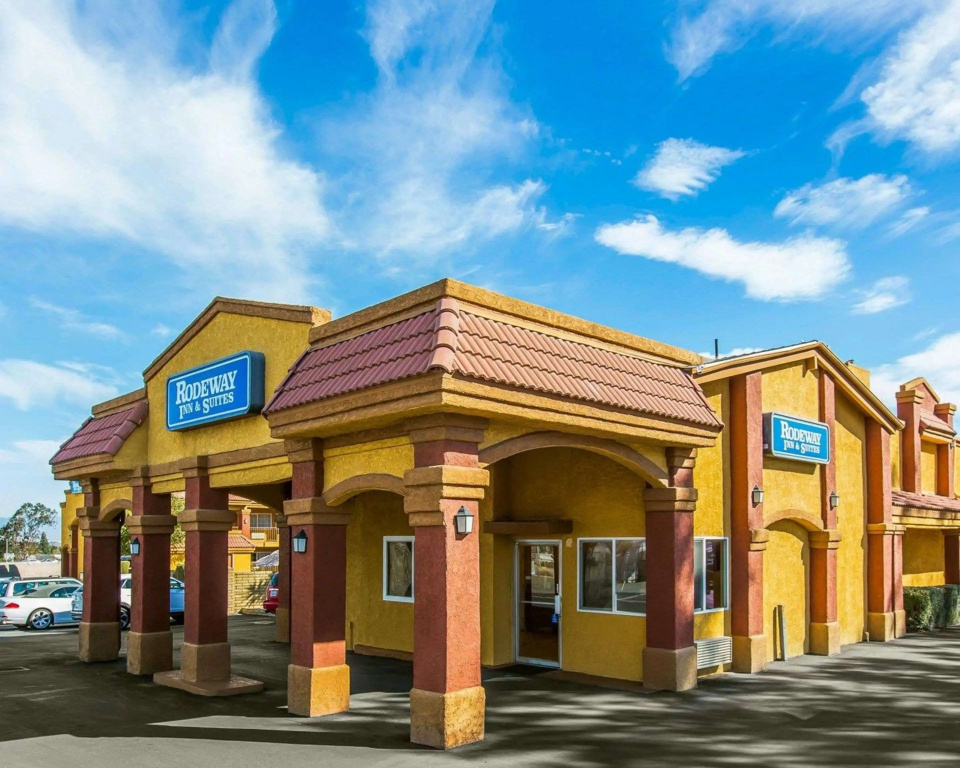 photo 1 of Rodeway Inn & Suites Corona