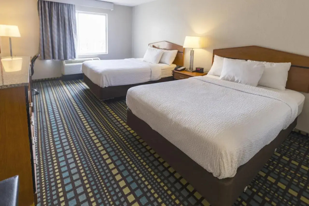 photo 1 of Rodeway Inn