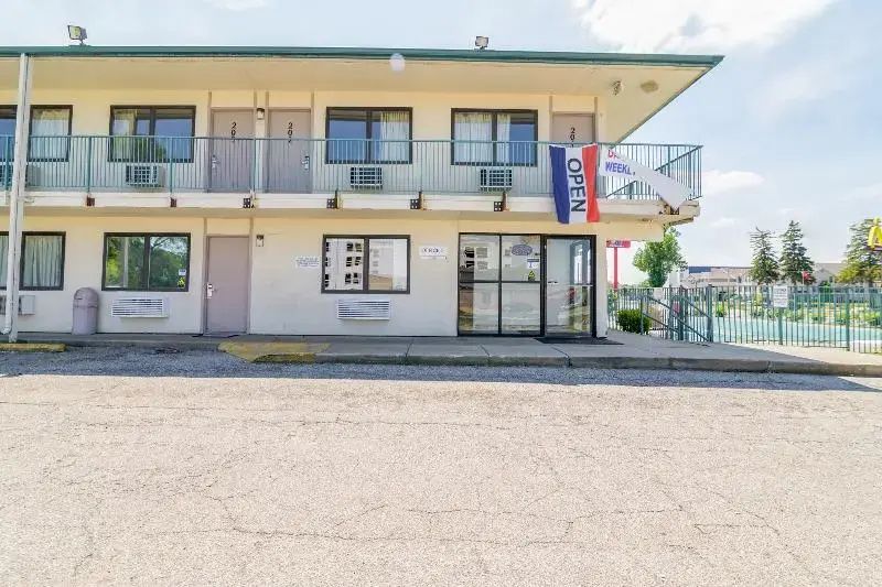 photo 1 of Rodeway Inn