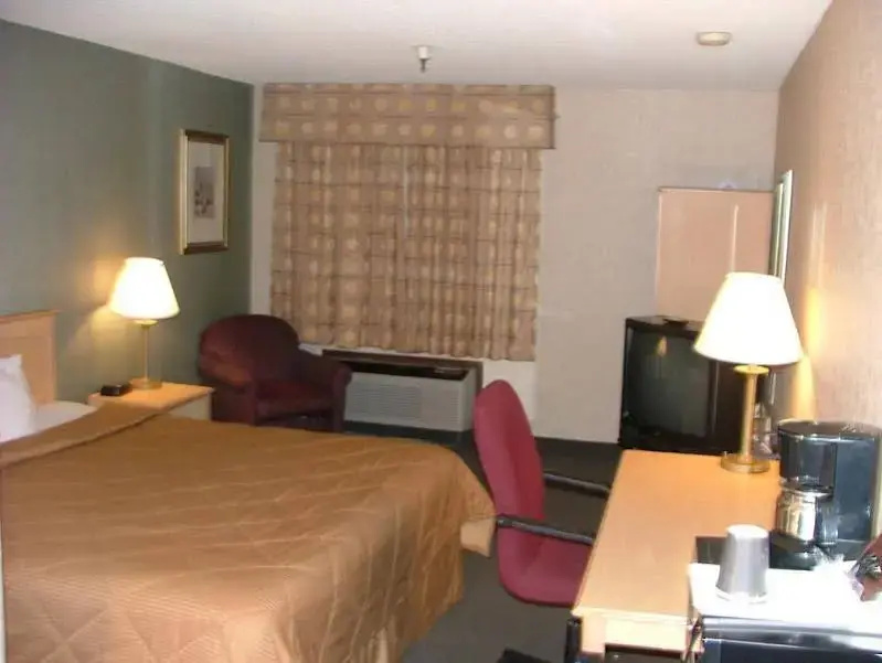 photo 1 of Rodeway Inn