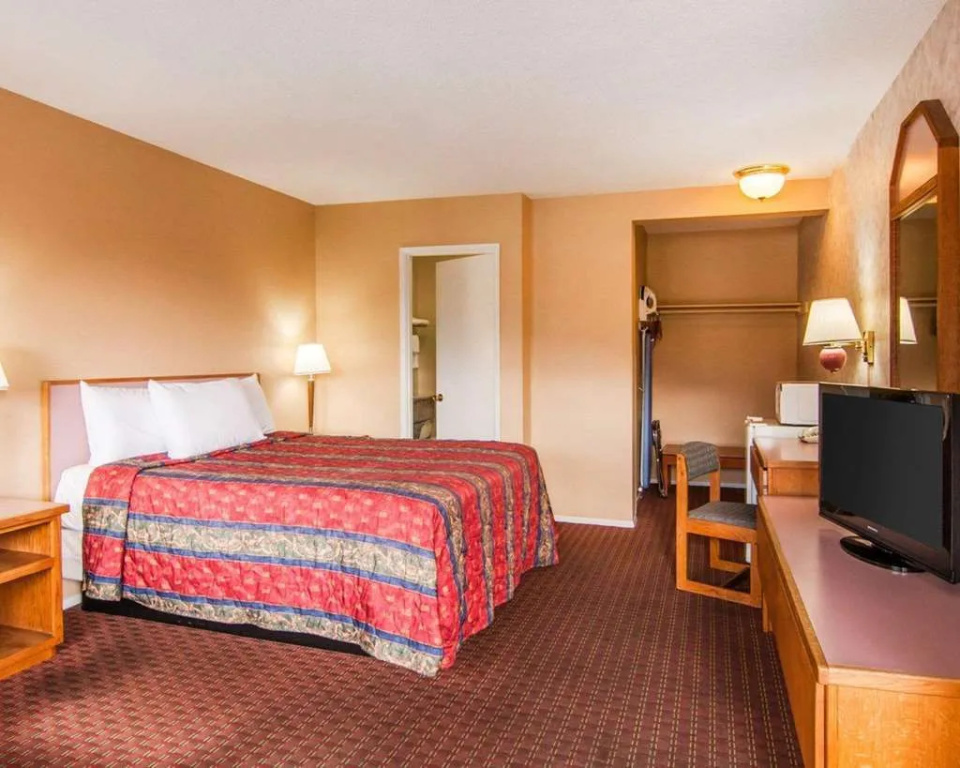 photo 1 of Scottish Inns Ashland