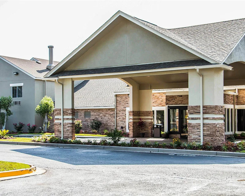 photo 1 of Rodeway Inn at Abercorn