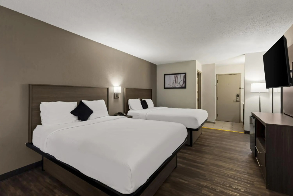 photo 1 of Red Lion Inn & Suites Caseyville
