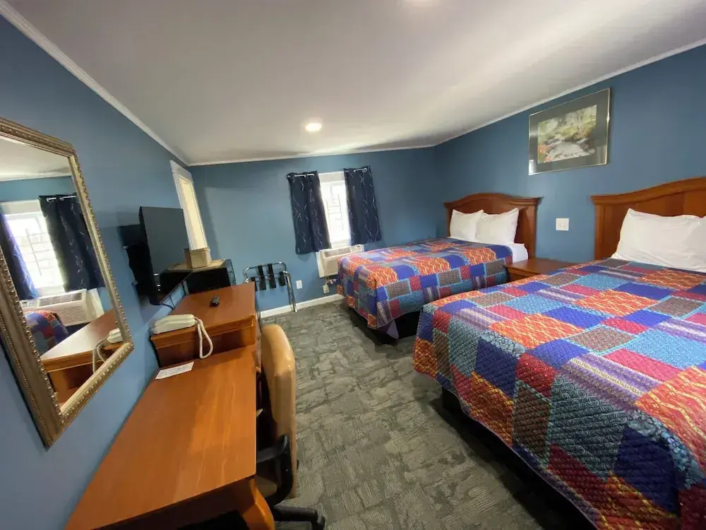 photo 1 of Rodeway Inn