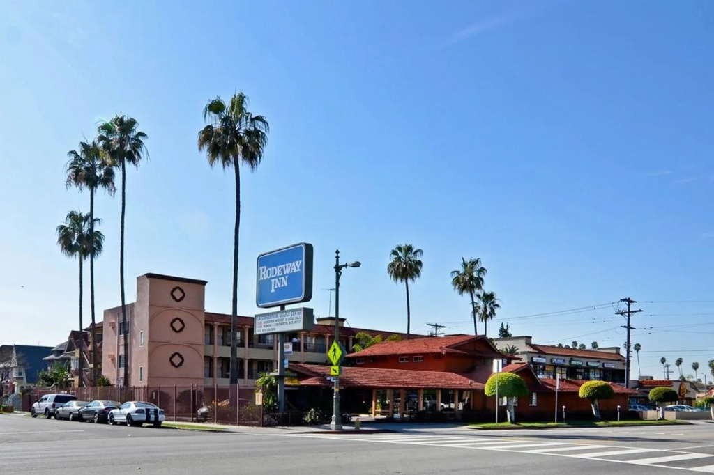 photo 1 of Rodeway Inn Los Angeles Convention Center