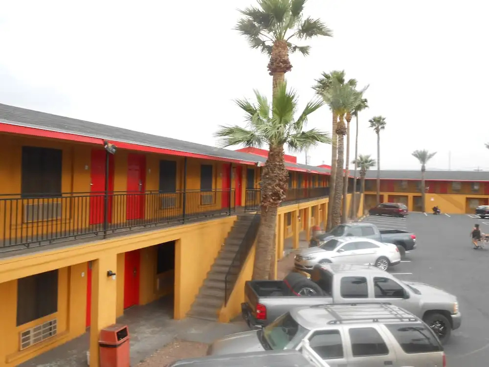 photo 1 of Airport Inn Downtown