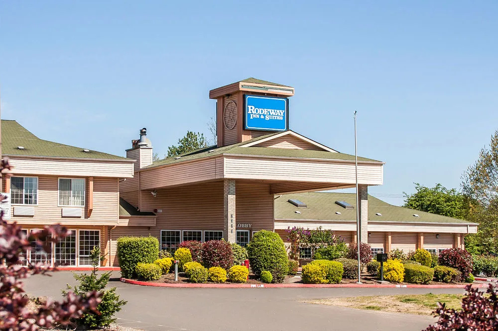 photo 1 of Rodeway Inn & Suites