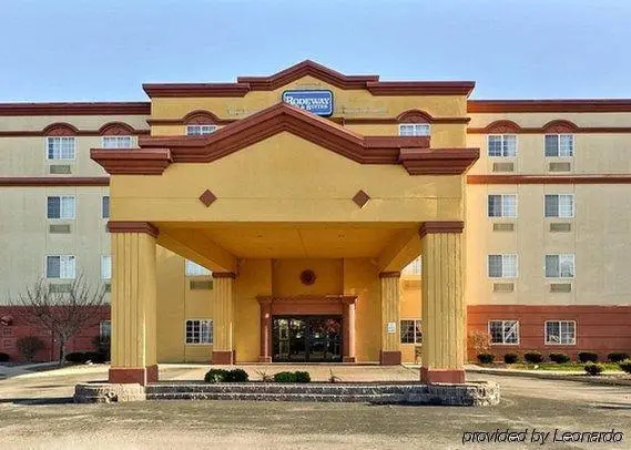 photo 1 of Rodeway Inn & Suites