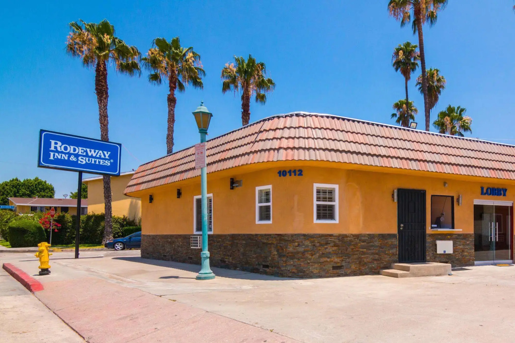 photo 1 of Rodeway Inn & Suites