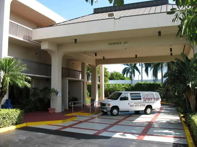 photo 1 of Rodeway Inn West Palm Beach Airport (ex. Stay Inn West Palm Beach)