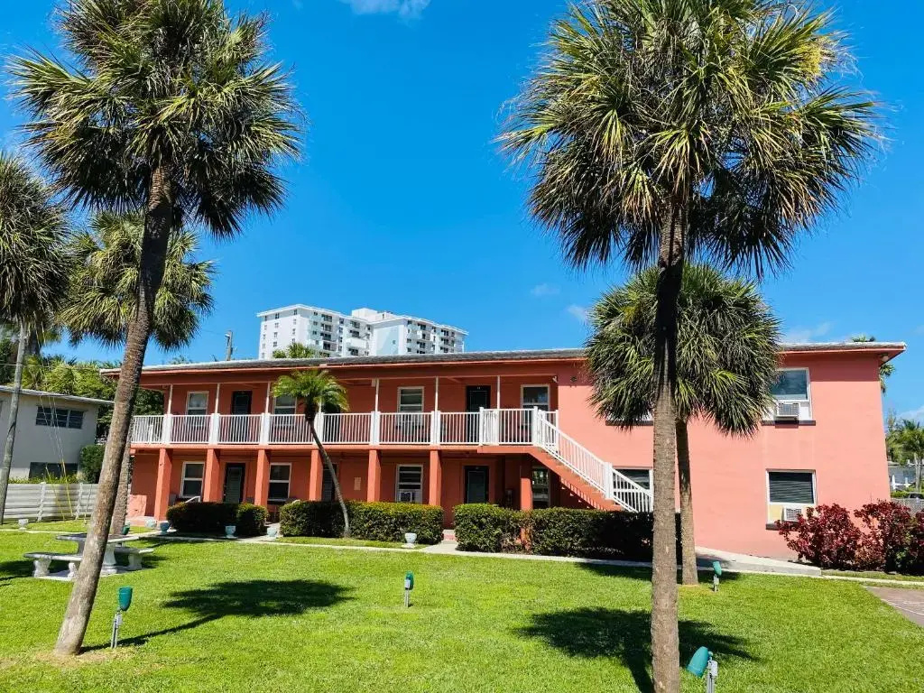 photo 1 of Rolo Beach Hotel