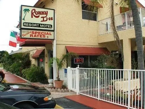 photo 1 of Ronny Dee Resort Motel